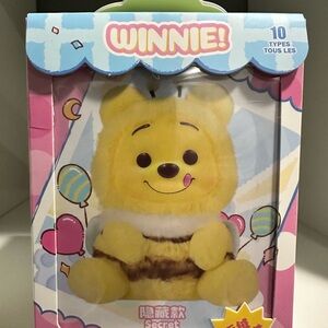 Miniso x Disney Winnie the Pooh Vinyl Plush Pendant Blindbox